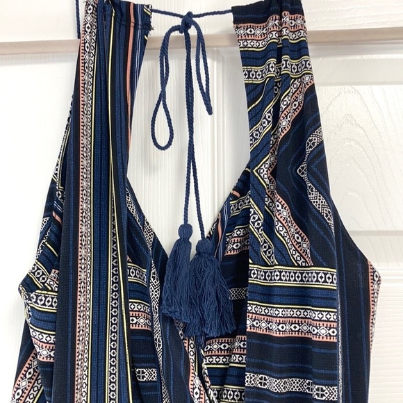 NWT BCBGeneration Navy-Multi Printed Cutout Back Jumpsuit w/ Pockets Medium - Picture 6 of 11